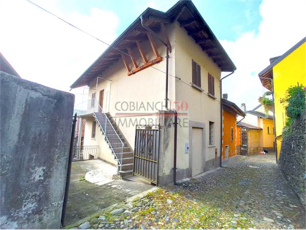 Town House for sale in Cossogno