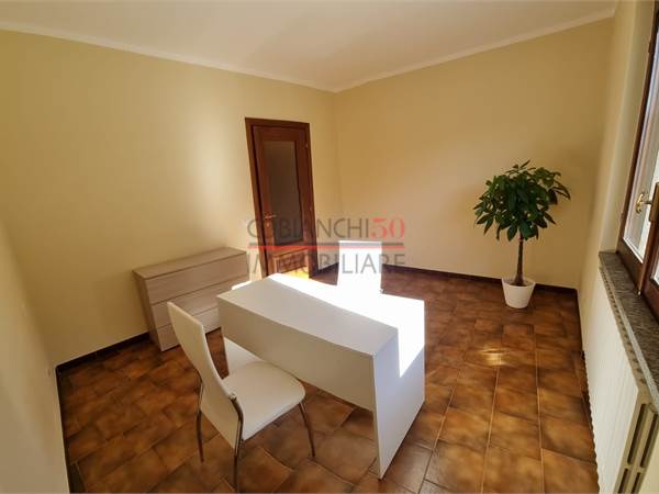 Office for rent in Verbania