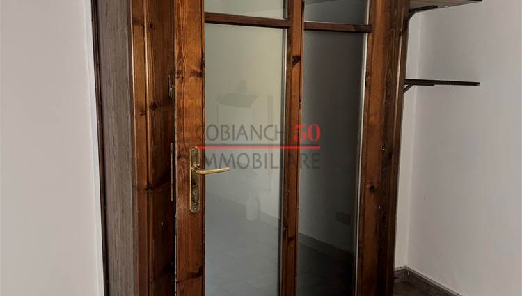 bussola di ingresso