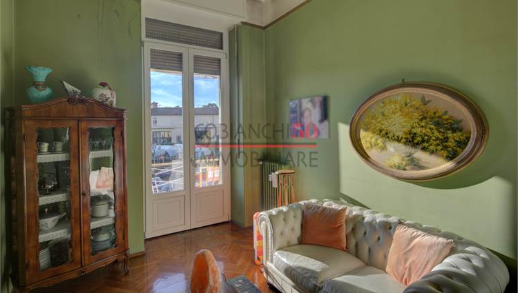 camera - studio con balcone