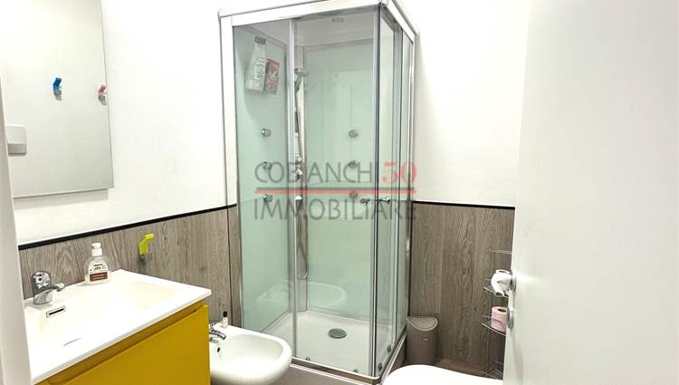 BAGNO CON BOX DOCCIA