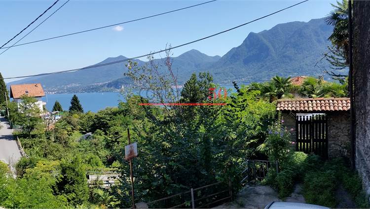 vista dalla zona giorno app.a