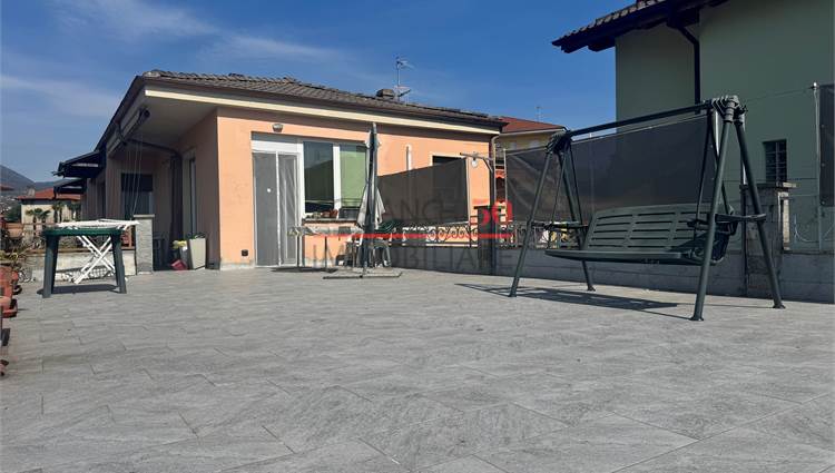 appartamento con terrazza
