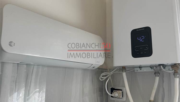 boiler e aria (primo bagno )