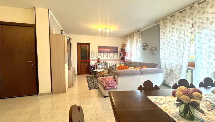 soggiorno con sala pranzo