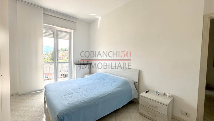 CAMERA MATRIMONIALE CON BALCONE 