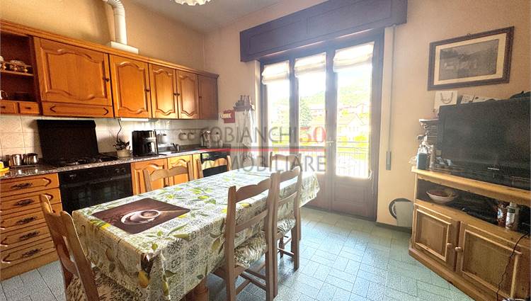 CUCINA ABITABILE CON TERRAZZO