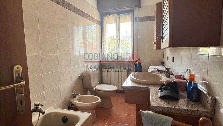 BAGNO 2 CON VASCA
