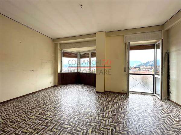 4-Zimmer-Wohnung oder mehr zu verkauf in Verbania