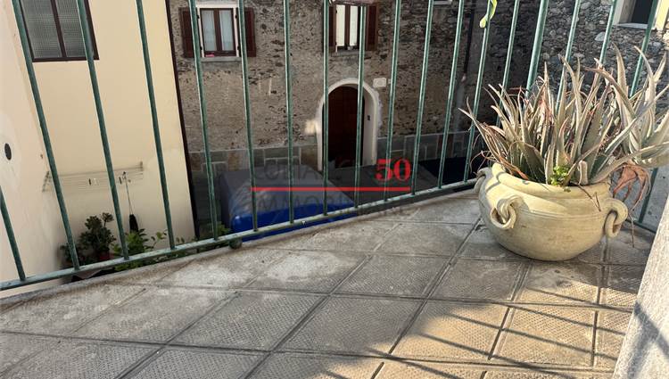 P.1 balconcino frontale
