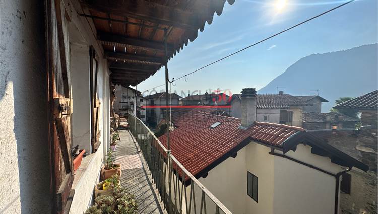 P.2 balcone frontale