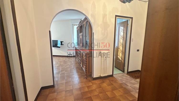 Ingresso disimpegno zona giorno 