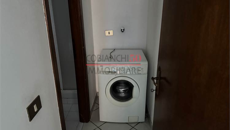 antibagno con lavanderia 