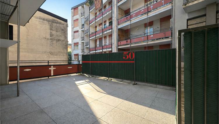 SECONDA TERRAZZA LATO CUCINA 