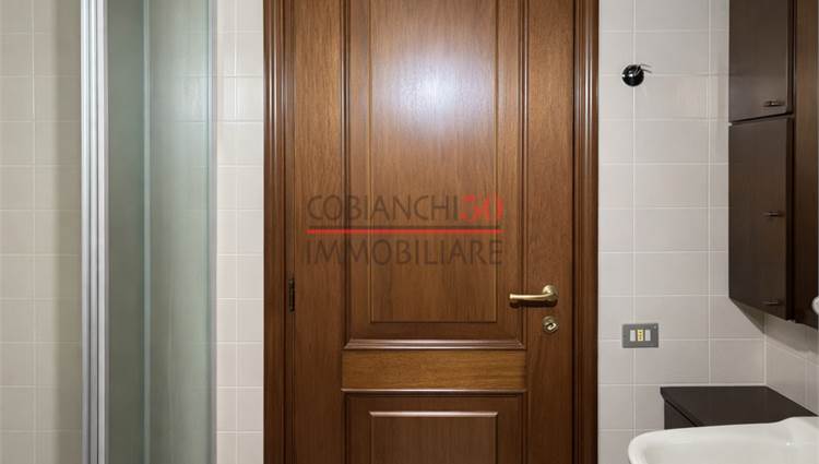 ANTIBAGNO CON BOX DOCCIA