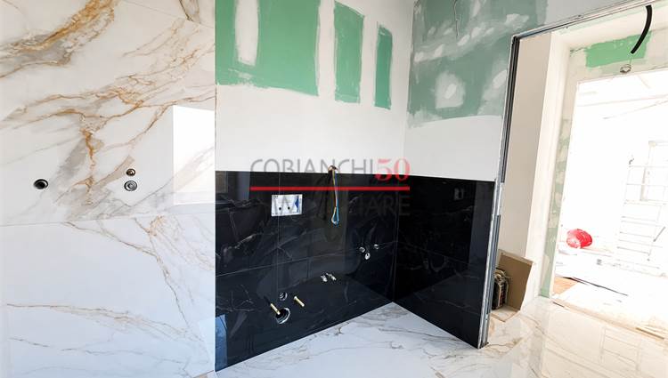 bagno finestrato al piano primo zona giorno 