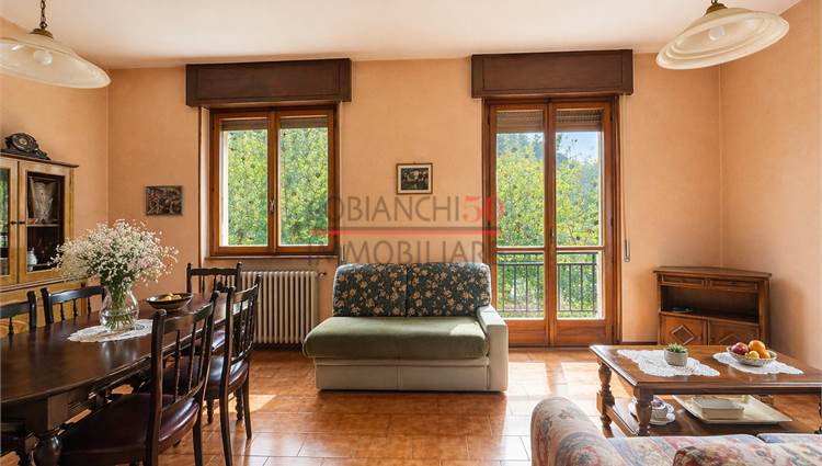 Soggiorno con sala pranzo 