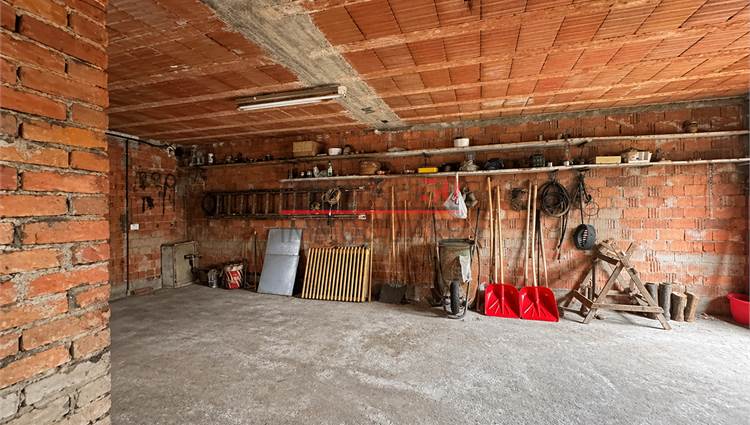 garage al piano terra