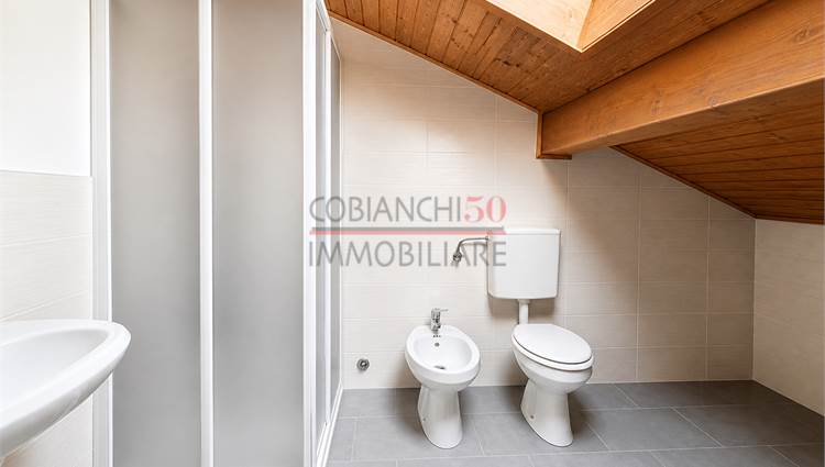 BAGNO AL PIANO 2