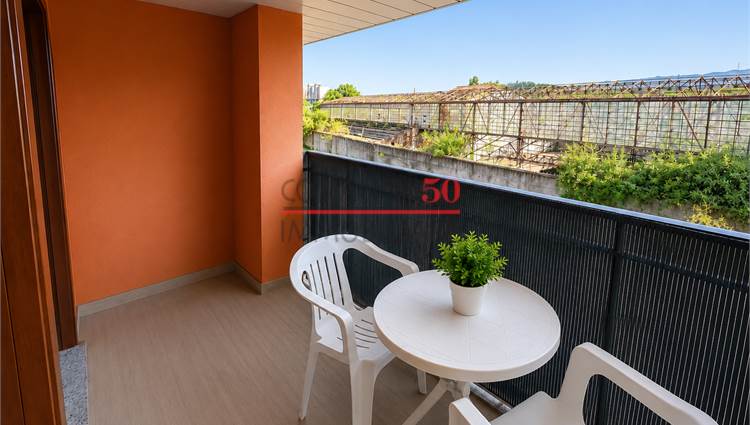 Balcone grande, piano 2, coperto