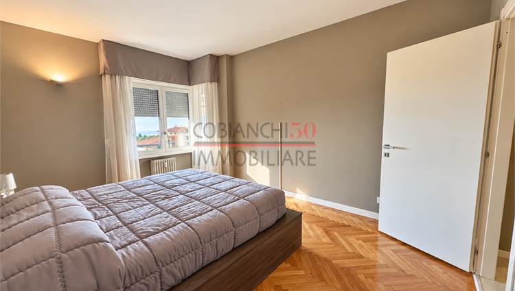 Camera da letto matrimoniale con vista Lago